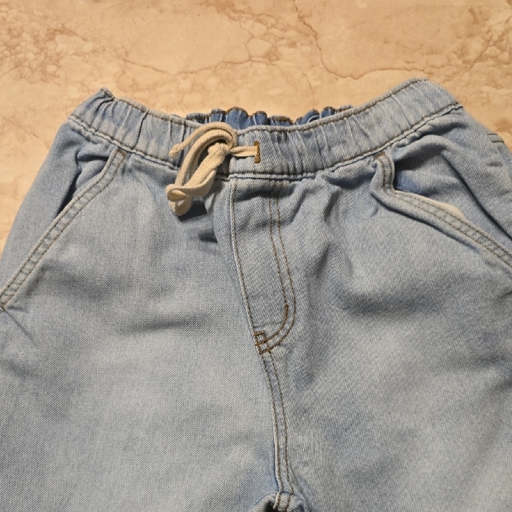 Cat & Jack | Light Wash |Boy's |Relaxed Fit | Straight | Jeans - Picture 5 of 7